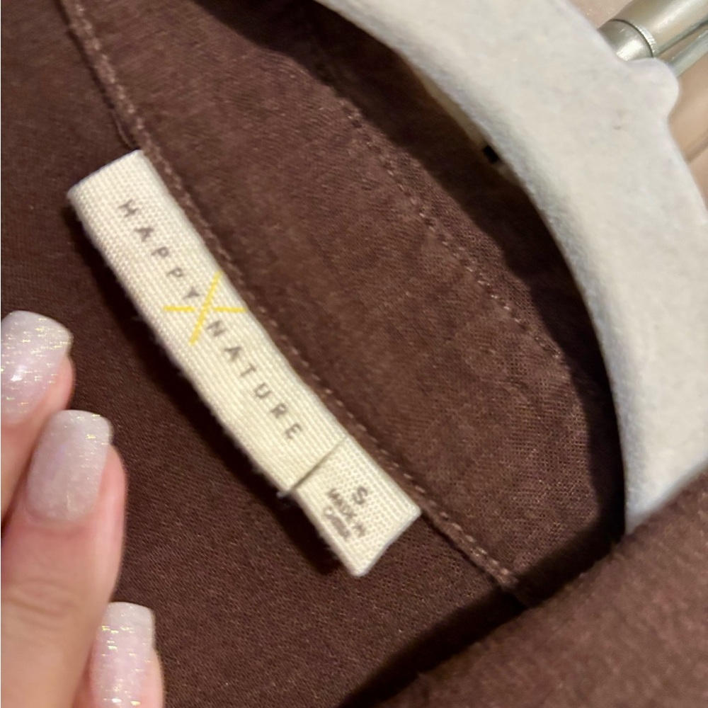 Cropped Linen Jacket - Picture 2 of 3